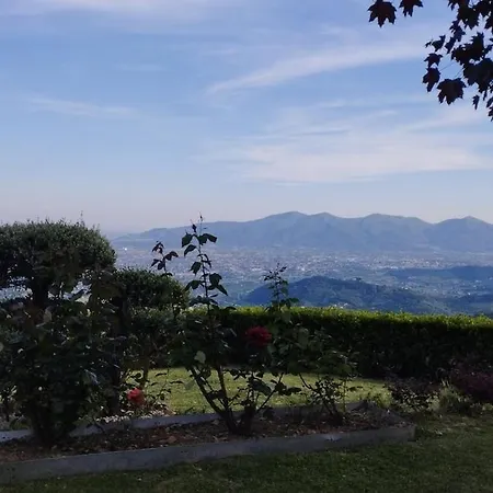 Casale Colle Belvedere * Lucca